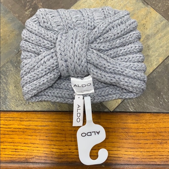 Women’s Head Scarf - Picture 1 of 2